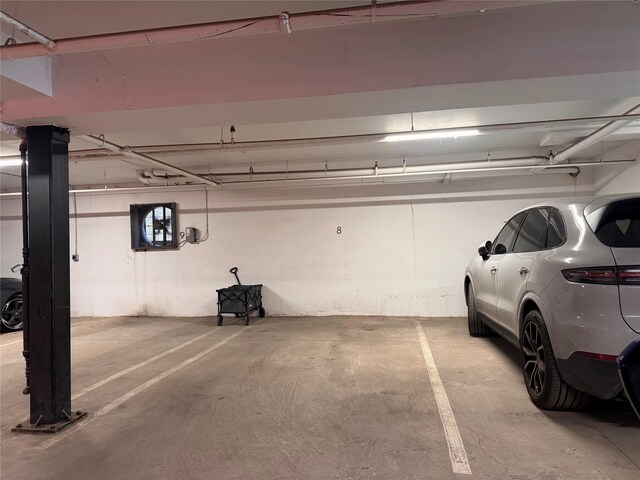 3923 Cole Ave Unit 303, Dallas, TX 75204 - view of parking garage