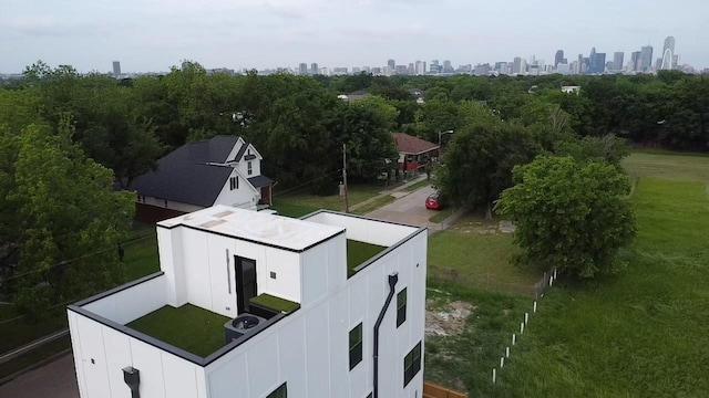 1926 Pueblo St, Dallas, TX 75212 - birds eye view of property featuring a view of city