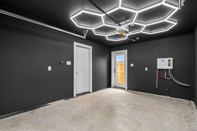 1926 Pueblo St, Dallas, TX 75212 - spare room featuring concrete flooring