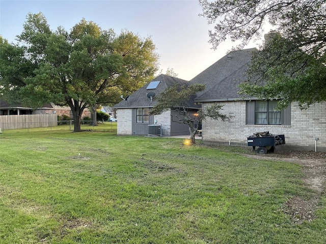 1302 Summit Dr, Mexia, TX 76667 - view of yard featuring fence
