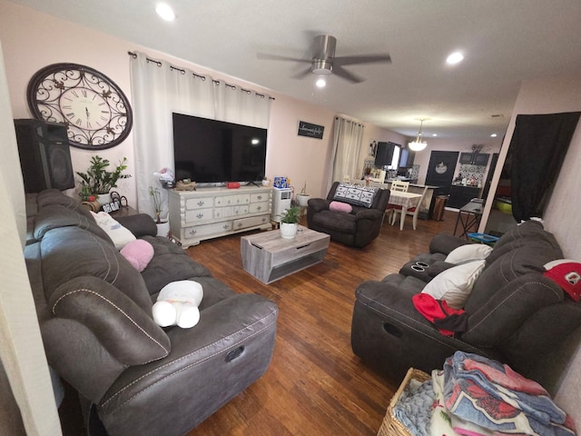 living room featuring a ceiling fan, wood finished floors, and recessed lighting