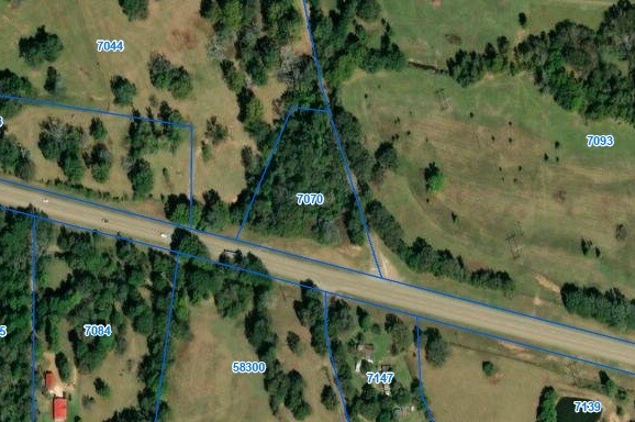 1623 US Highway 84, Oakwood, TX 75855