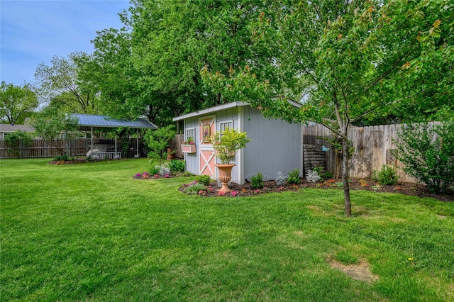310 Otis St, Whitesboro, TX 76273 - view of yard