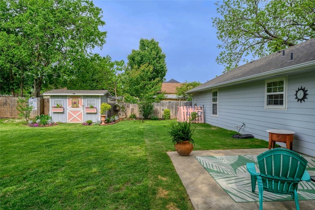 310 Otis St, Whitesboro, TX 76273 - view of yard with a patio area