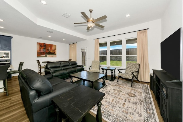 4321 Minnow Cove Rd, Oak Point, TX 75068 - living area featuring recessed lighting, ceiling fan, wood finished floors, and visible vents