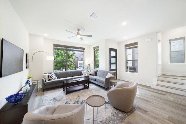 7112 Amber Grove Ct, Dallas, TX 75231 - living area featuring light wood finished floors, a ceiling fan, visible vents, baseboards, and recessed lighting