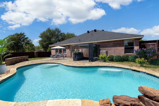 717 Baldwin Rd, Wylie, TX 75098 - view of swimming pool featuring a patio, a fenced backyard, and outdoor dining space