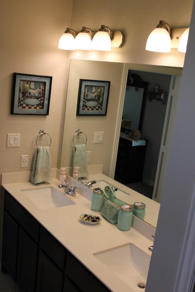 2267 County Road 4010, Decatur, TX 76234 - bathroom featuring double vanity