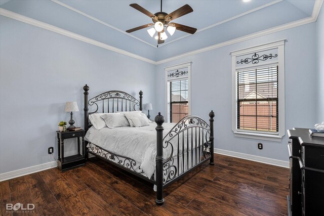 140 Fitzwilliam St, Haughton, LA 71037 - bedroom featuring crown molding, ceiling fan, wood finished floors, and baseboards