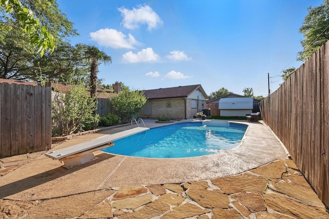 3141 La Kenta Cir, Farmers Branch, TX 75234 - view of pool with a fenced backyard, a patio area, and a diving board