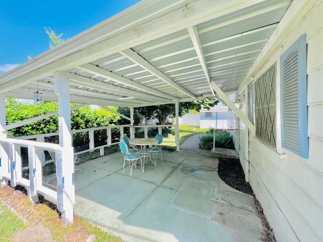 438 Atkins St, Sulphur Springs, TX 75482 - view of patio featuring outdoor dining space