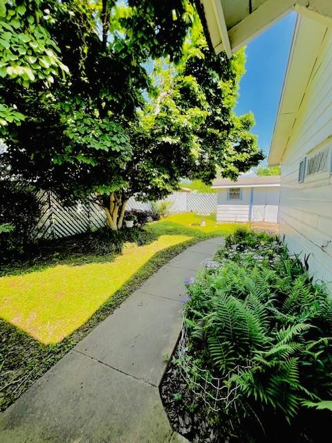 438 Atkins St, Sulphur Springs, TX 75482 - view of yard