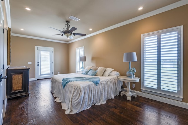 6100 Old Clarksville Rd, Reno, TX 75462 - bedroom featuring visible vents, baseboards, and dark wood finished floors