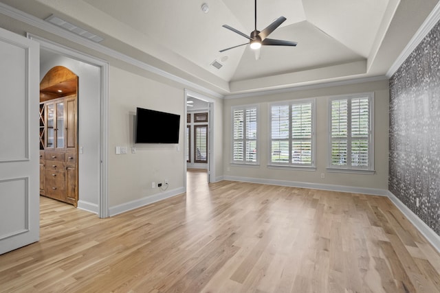 1005 Forest Lake Cir, Mckinney, TX 75072 - unfurnished living room with ceiling fan, light wood-type flooring, vaulted ceiling, wallpapered walls, and baseboards