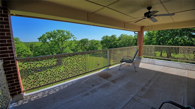view of patio with a ceiling fan