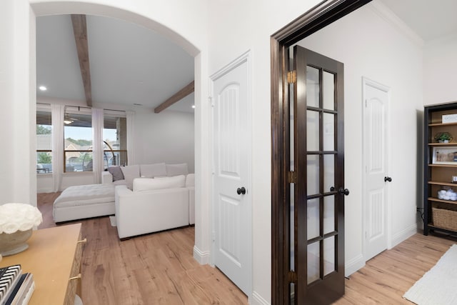 230 Heatherstone Dr, Midlothian, TX 76065 - corridor featuring beam ceiling, light wood-type flooring, arched walkways, baseboards, and recessed lighting