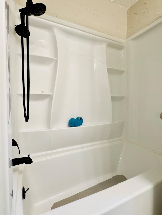 416 Rolling Hills Dr, Aledo, TX 76008 - bathroom featuring shower / bathtub combination