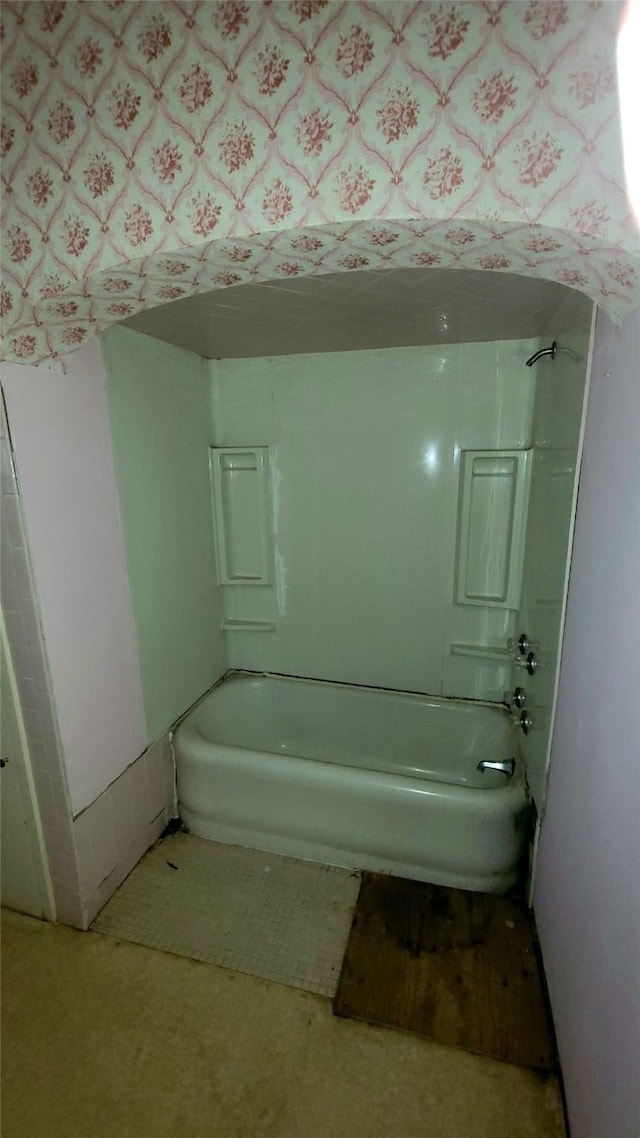full bathroom featuring shower / washtub combination