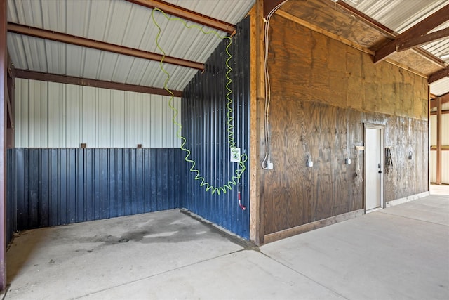 195 Lookout Pt, Stephenville, TX 76401 - view of garage