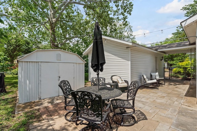 4829 Red Oak Ln, River Oaks, TX 76114 - bedroom with crown molding, wood finished floors, a crib, and visible vents