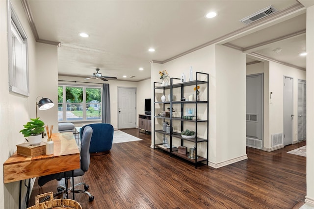 4829 Red Oak Ln, River Oaks, TX 76114 - home office featuring wood finished floors, visible vents, and crown molding