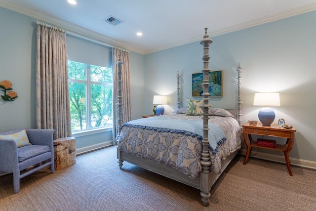 bedroom featuring baseboards, visible vents, recessed lighting, carpet floors, and ornamental molding