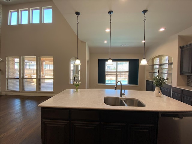 1005 Walford Dr, Forney, TX 75126 - kitchen with dishwasher, a sink, plenty of natural light, light countertops, and recessed lighting