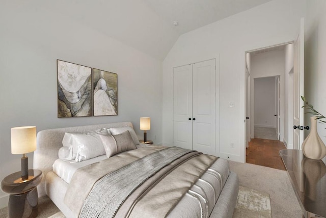 636 Caprice Blf, Fate, TX 75189 - bedroom featuring vaulted ceiling, baseboards, carpet, and a closet