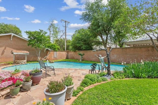 4924 Cobbs Dr Unit 3D, Waco, TX 76710 - view of pool featuring a fenced backyard and a fenced in pool