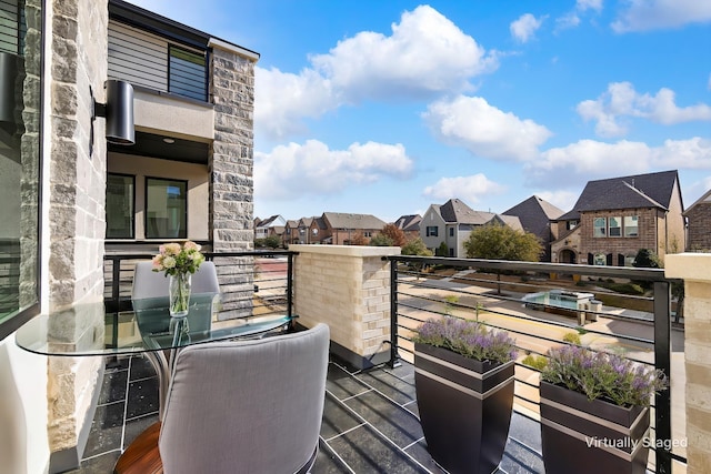 7312 Collin Mckinney Pkwy, Mckinney, TX 75070 - balcony featuring a residential view