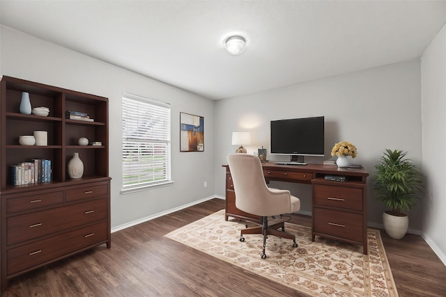 850 Smokey Oak St, Lancaster, TX 75146 - office space with baseboards and dark wood-style floors