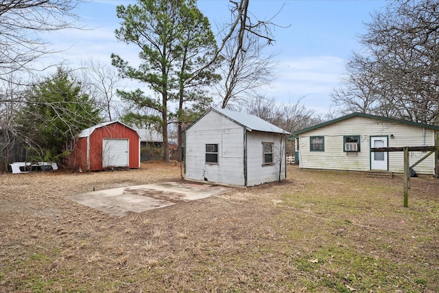 exterior space featuring a shed