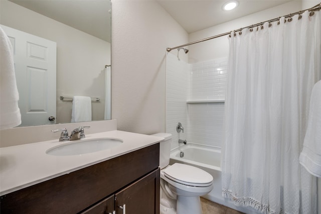 full bath featuring recessed lighting, toilet, vanity, and shower / bathtub combination with curtain