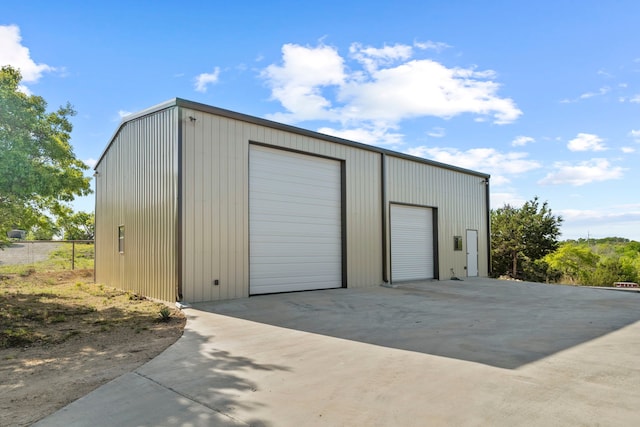 view of detached garage