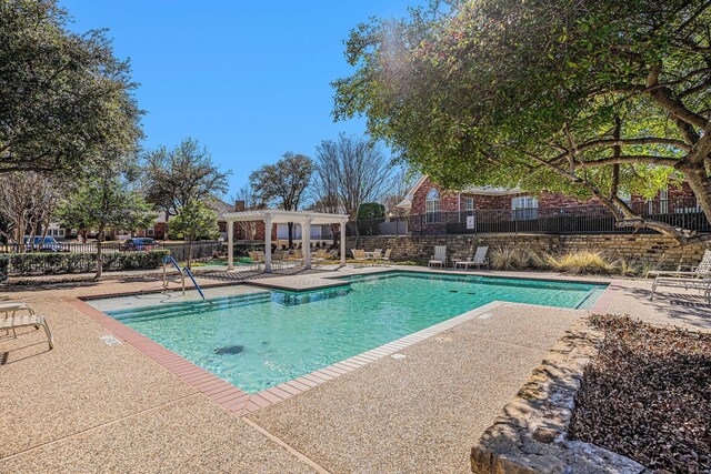 6132 Haley Ln, Fort Worth, TX 76132 - community pool featuring fence, a pergola, and a patio