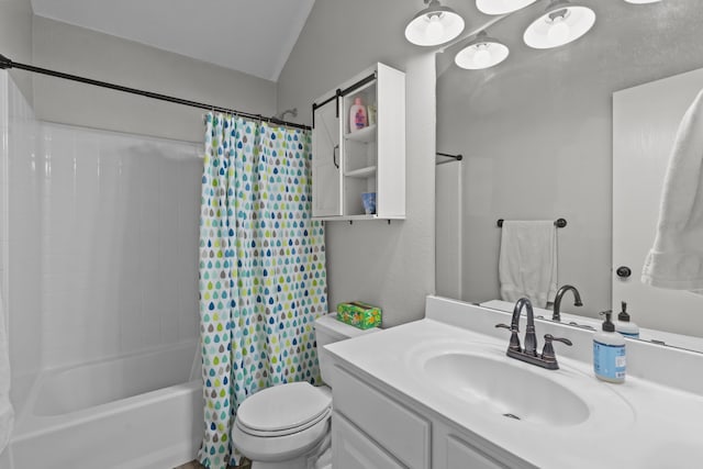 9112 Manassas Rdg, Mckinney, TX 75071 - bathroom featuring toilet, shower / bath combo, vanity, and vaulted ceiling