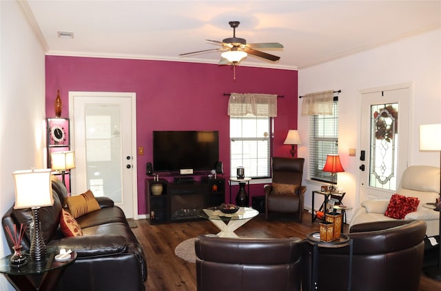 103 Sunglow Loop, Red Oak, TX 75154 - living area featuring crown molding, a ceiling fan, wood finished floors, baseboards, and visible vents