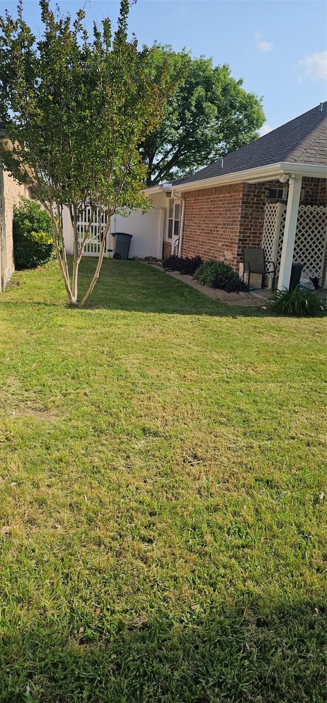 103 Sunglow Loop, Red Oak, TX 75154 - view of yard