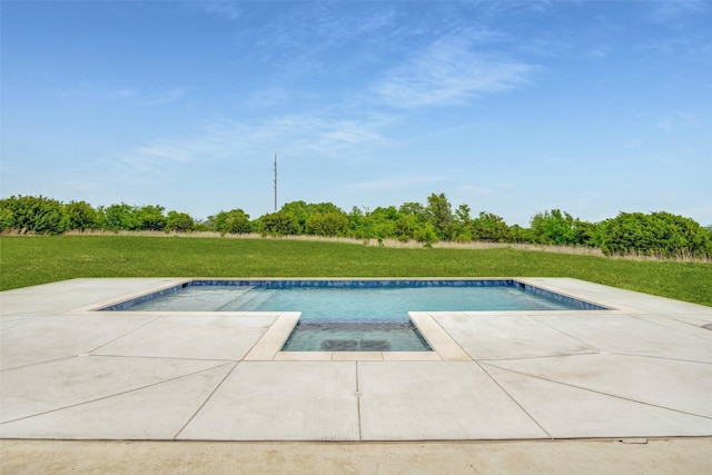 2016 Meadowlark, Aledo, TX 76008 - view of swimming pool with a pool with connected hot tub, a lawn, and a patio