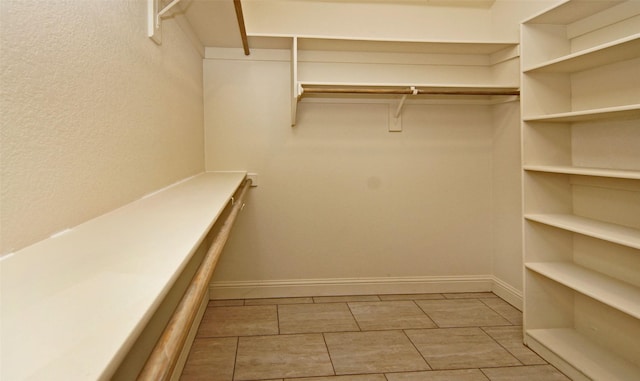 217 Timber Valley Ct, Weatherford, TX 76085 - view of walk in closet