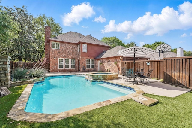 1102 Belvedere Dr, Allen, TX 75013 - view of swimming pool with a lawn, a fenced backyard, a pool with connected hot tub, and a patio