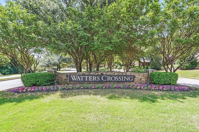 1102 Belvedere Dr, Allen, TX 75013 - community / neighborhood sign featuring a lawn