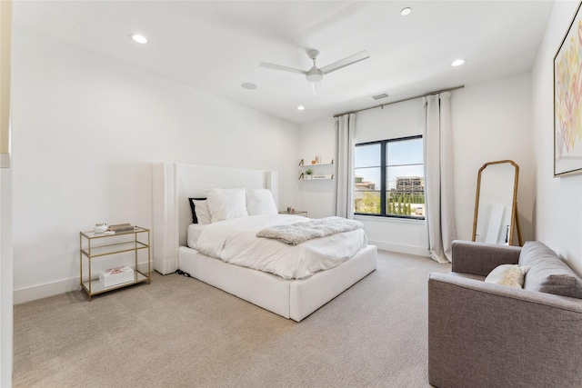 bedroom featuring light carpet, visible vents, recessed lighting, and ceiling fan