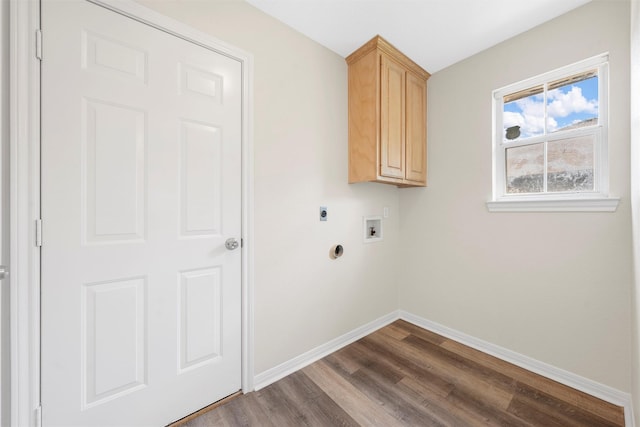 laundry room featuring dark wood-style floors, baseboards, hookup for a washing machine, cabinet space, and electric dryer hookup