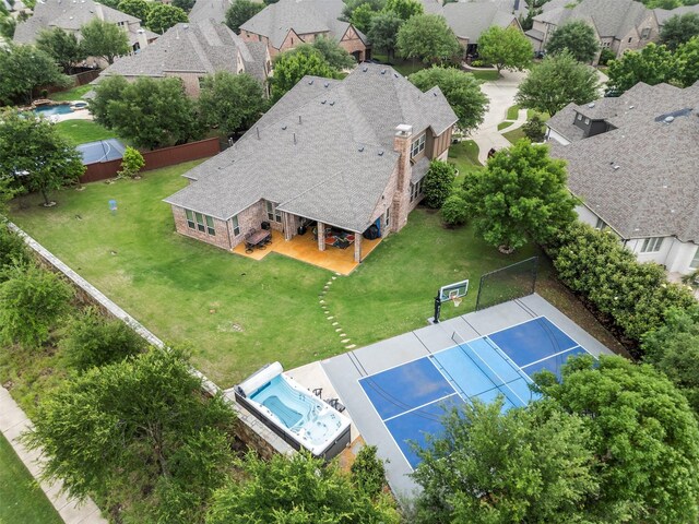 bird's eye view with a residential view