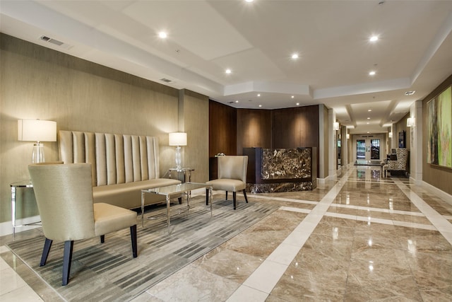 common area featuring recessed lighting