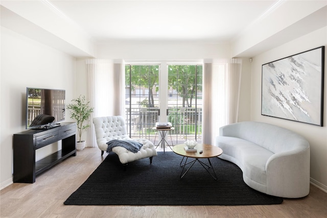 3225 Turtle Creek Blvd Unit 206, Dallas, TX 75219 - living area featuring wood finished floors and baseboards