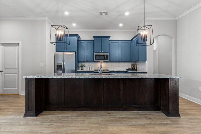 kitchen featuring visible vents, an inviting chandelier, recessed lighting, and appliances with stainless steel finishes