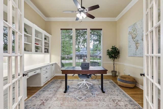 881 Saint James Ct, Fairview, TX 75069 - home office featuring ceiling fan, wood finished floors, ornamental molding, and baseboards