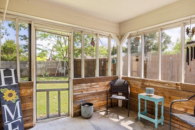 view of sunroom / solarium